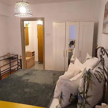 Apartment Yellow - Calea Victoriei Bukarest