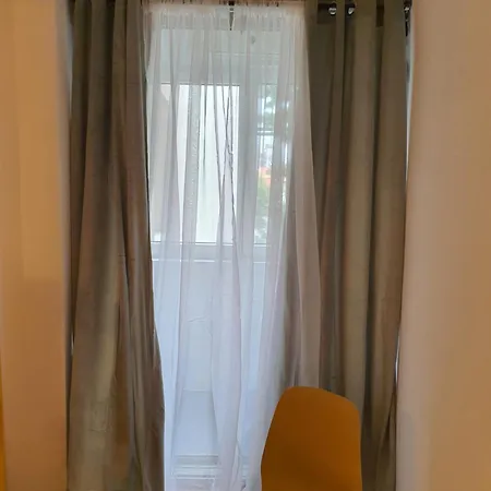 Apartment Yellow - Calea Victoriei Bukarest