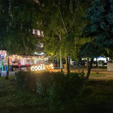 Yellow - Calea Victoriei * 布加勒斯特